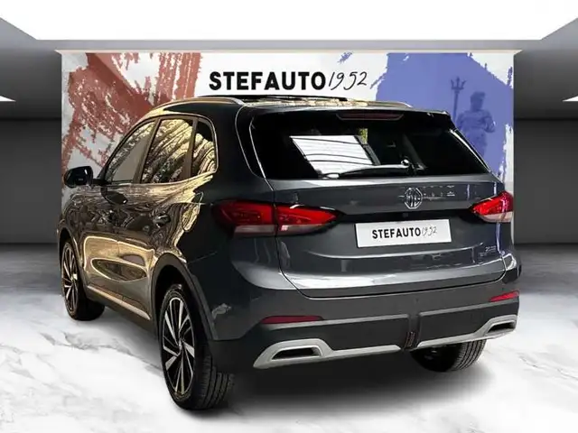 MG ZS view 5
