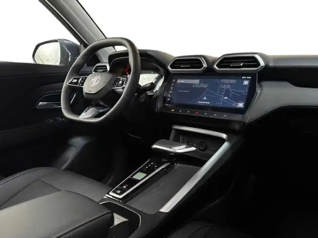 MG ZS view 15