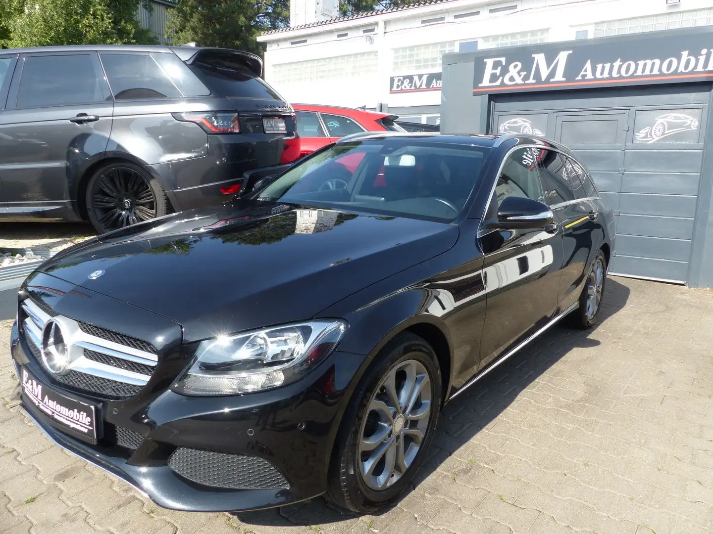 Mercedes-Benz C 180 T CGI*AVANTGARDE*PANO*NAVI*AHK* Schwarz - 1