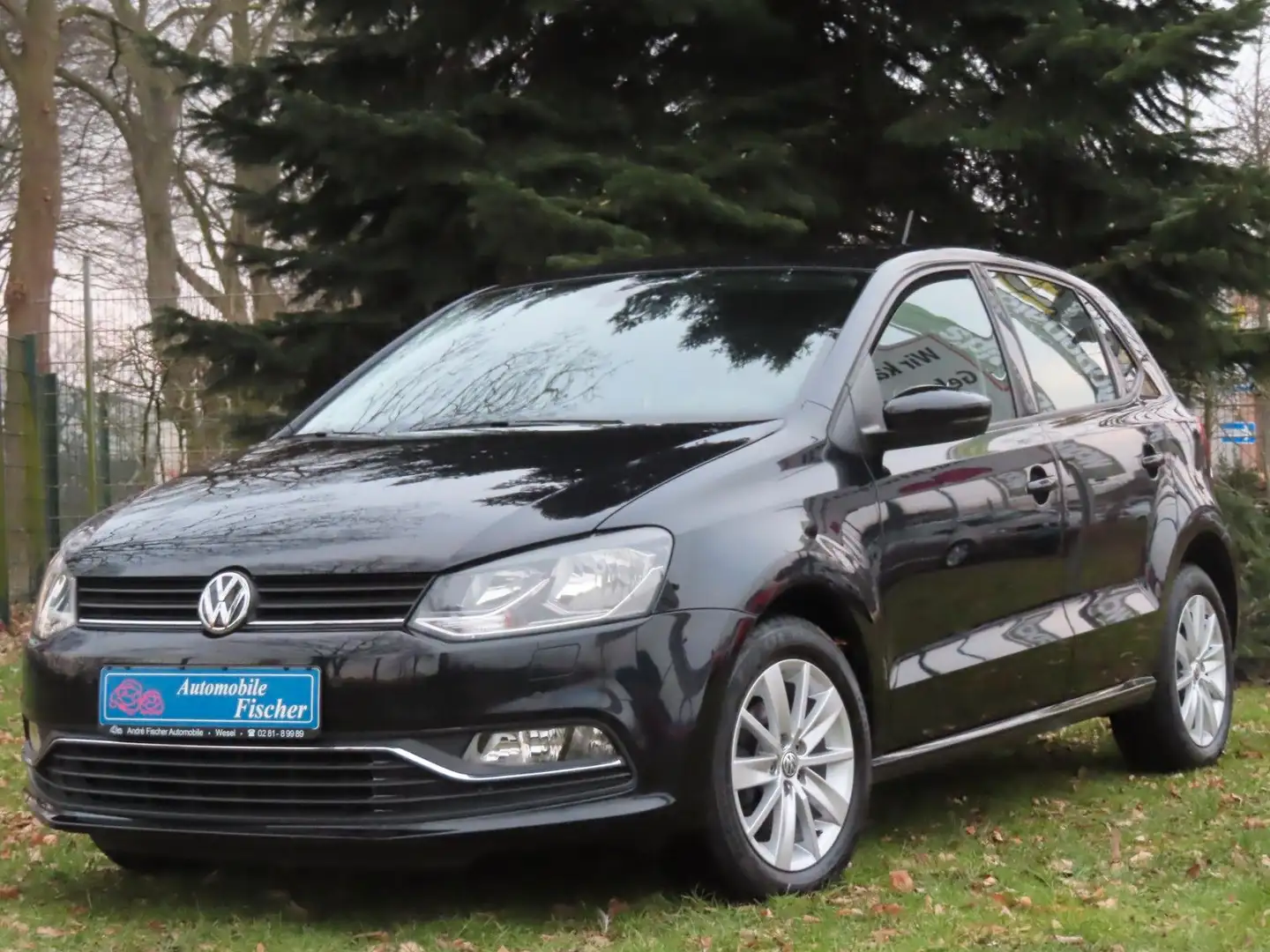 Volkswagen Polo V Comfortline  "Deep Black Perlcolor" Schwarz - 1