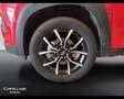 Mahindra KUV100 1.2 K8 m-bifuel Rot - thumbnail 7