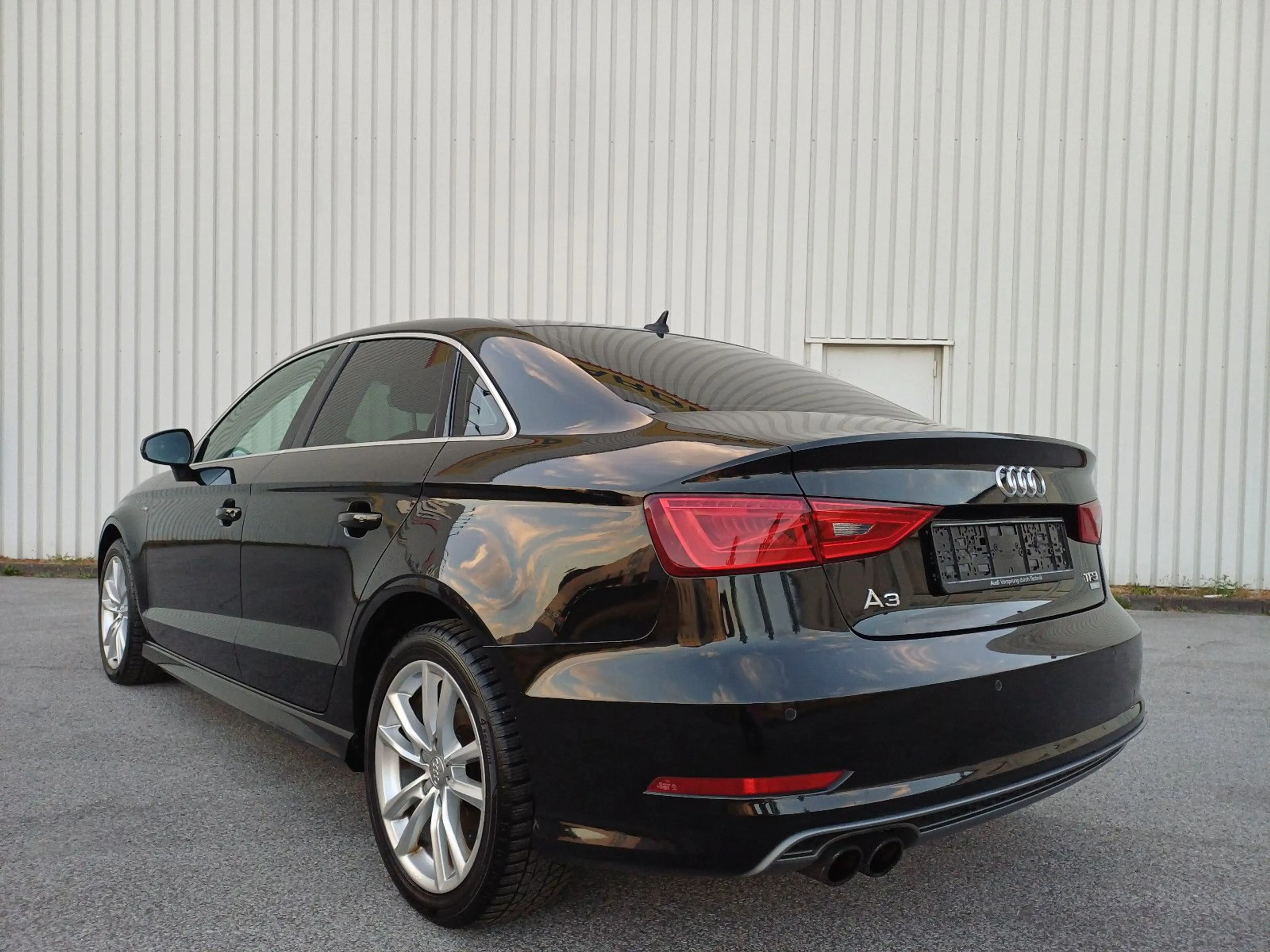 Audi A3 Limousine 1.4 TFSI  S-Line/Leder/Xenon/PDC — photo 7