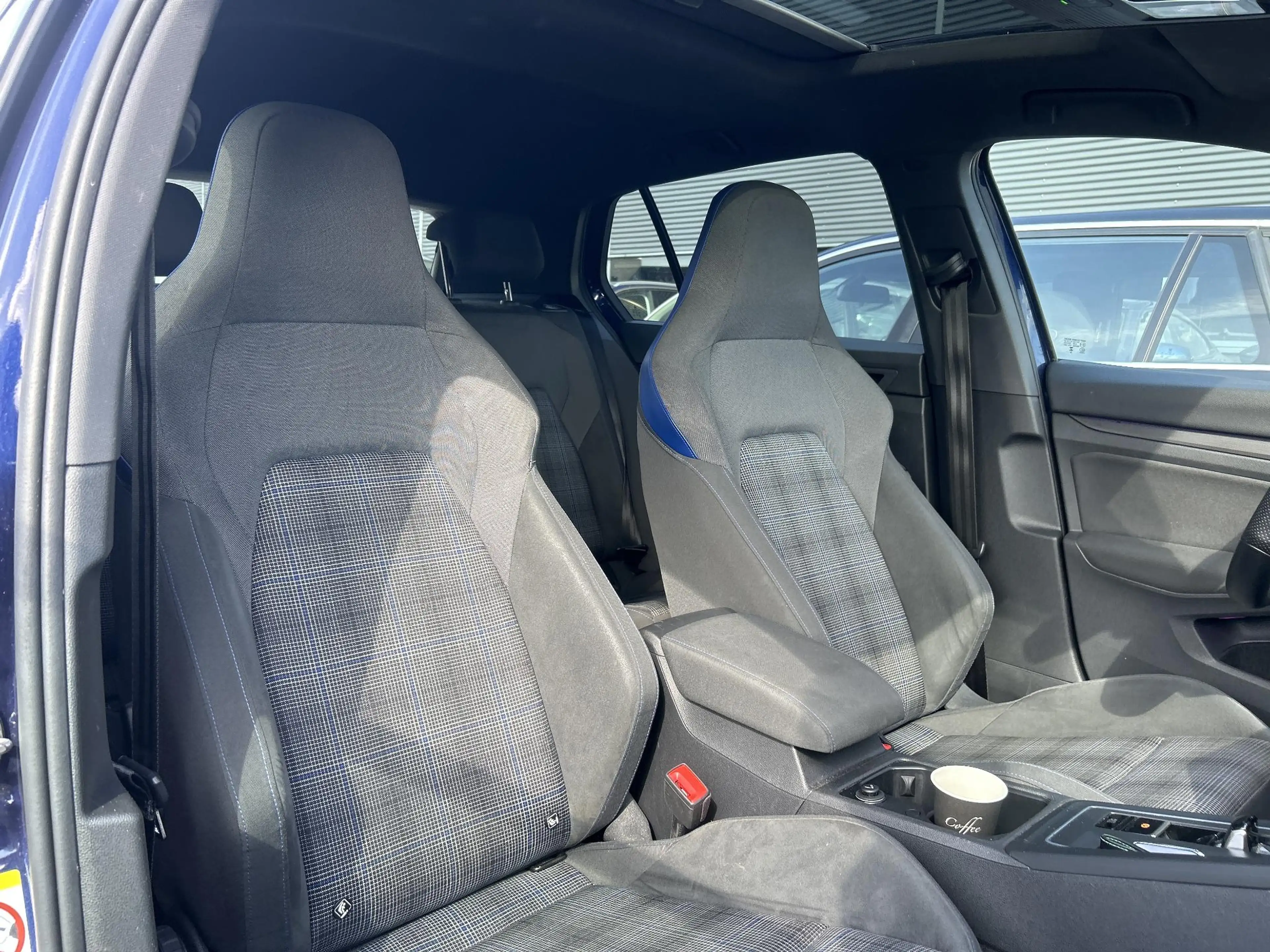 Volkswagen Golf GTE 1.4 eHybrid | € 12.350,- NETTO! | Pano | ACC | Cli — photo 4