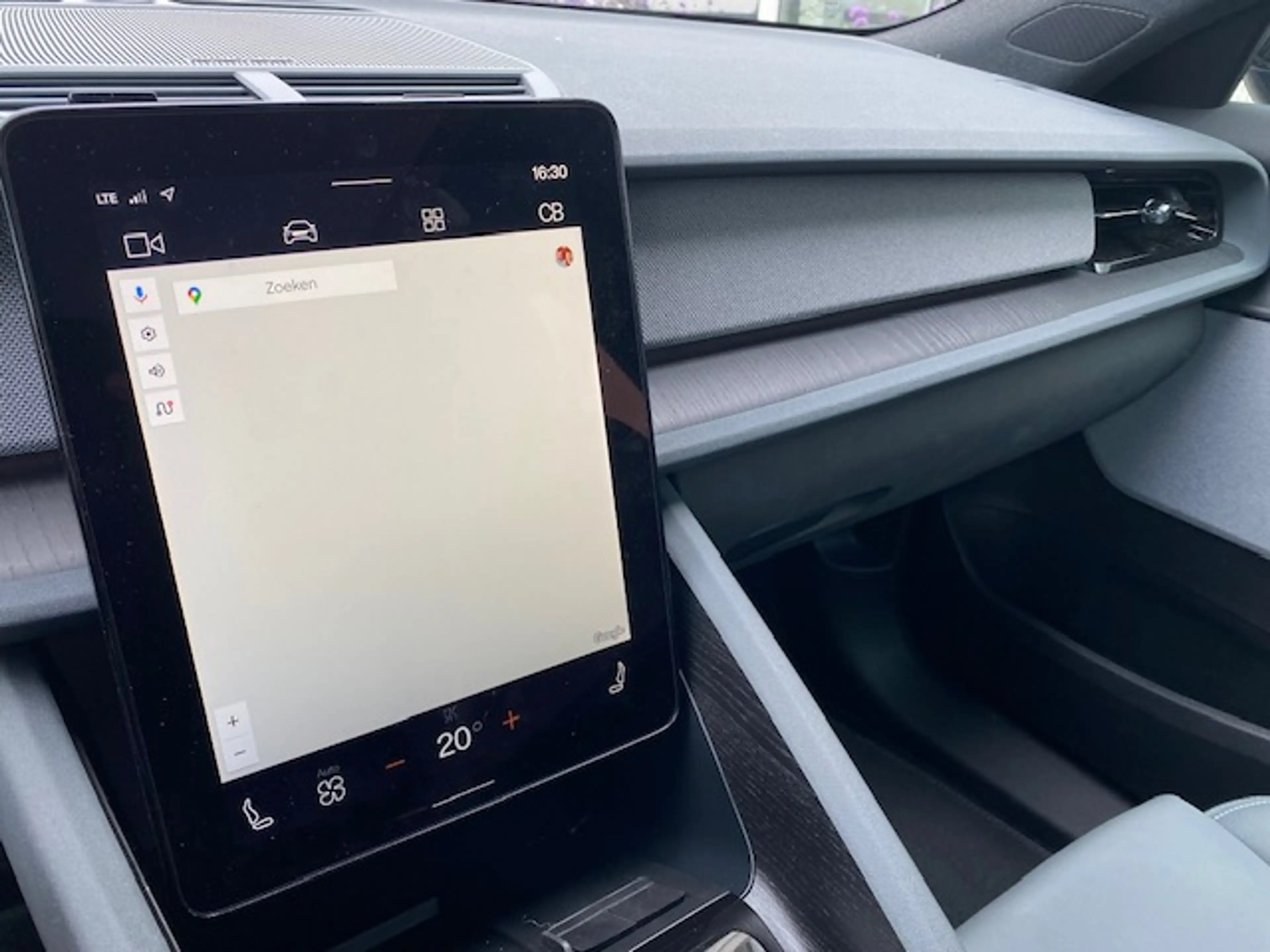 Polestar 2 Polestar 2 78 kWh Dual Motor Pilot Plus (300kW) — photo 15