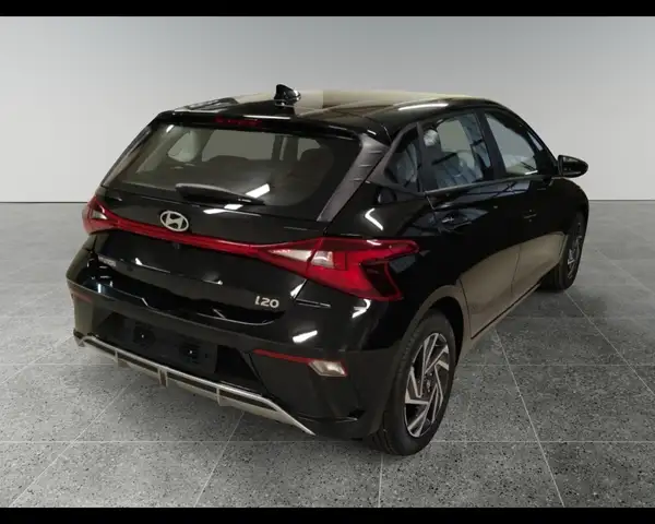 Hyundai i20 view 8