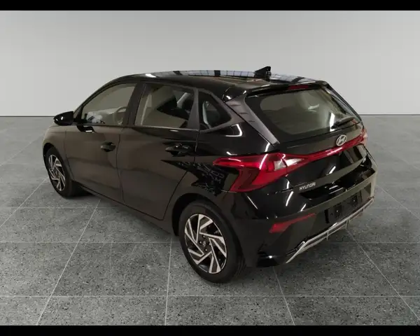 Hyundai i20 view 6