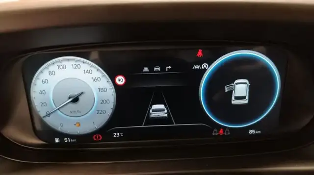 Hyundai i20 view 13