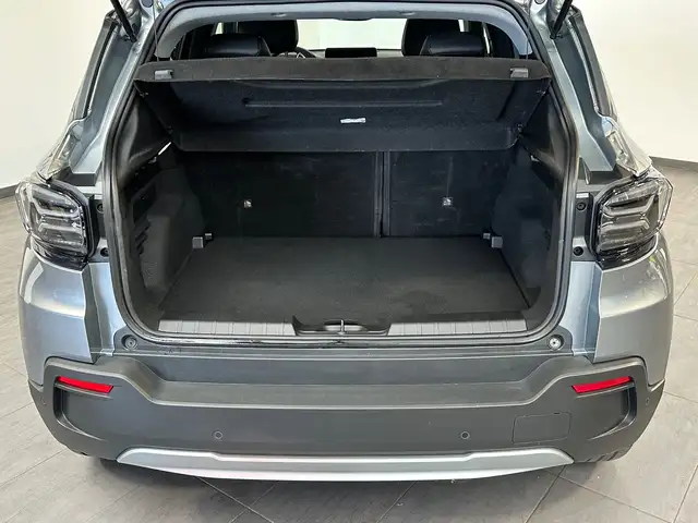 Jeep Avenger view 8