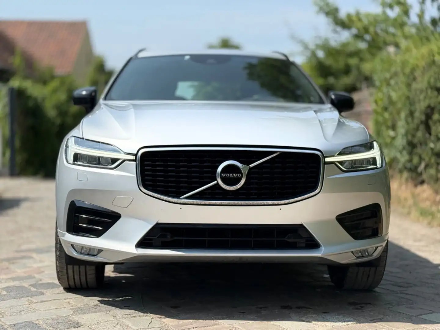 Volvo XC60 XC60 R Design 2WD*LED*1ERH*LEDER*ACC*AMB* Silber - 2