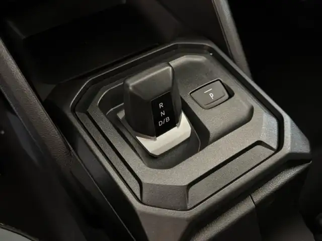 Dacia Duster view 13
