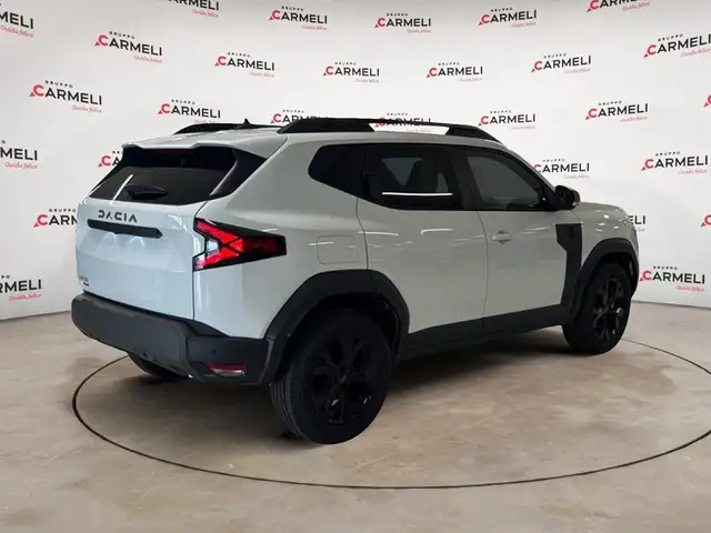 Dacia Duster view 4