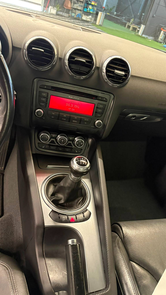 Audi TT coupe benzine manueel 188238km eur5 — photo 12