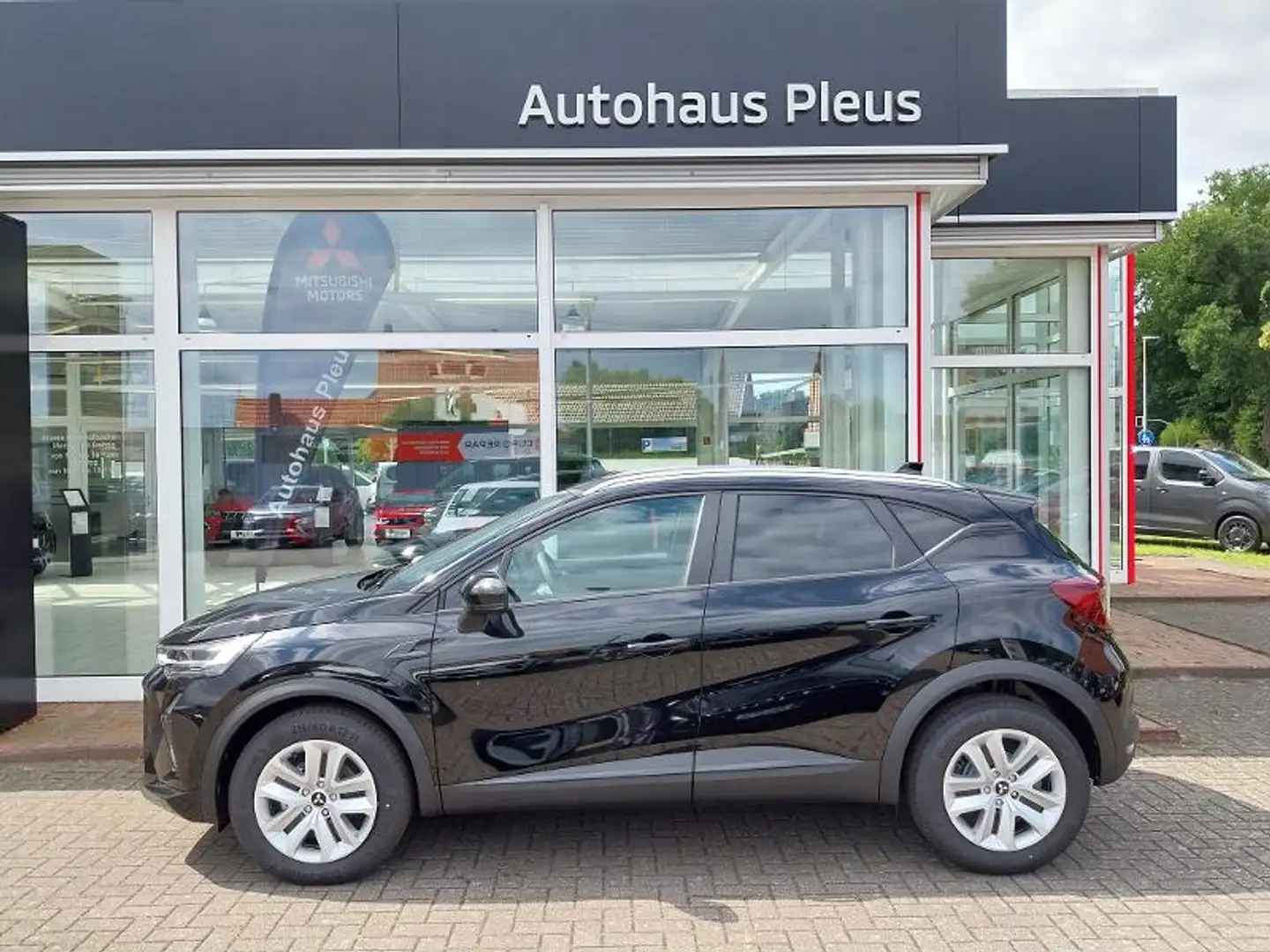 Mitsubishi ASX PLUS 1.3 T-Benziner 7-DCT Noir - 1