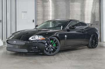 Coupe XKR *BIEN ÉQUIPÉ, BIEN MODIFIÉ, BAS KMs!*