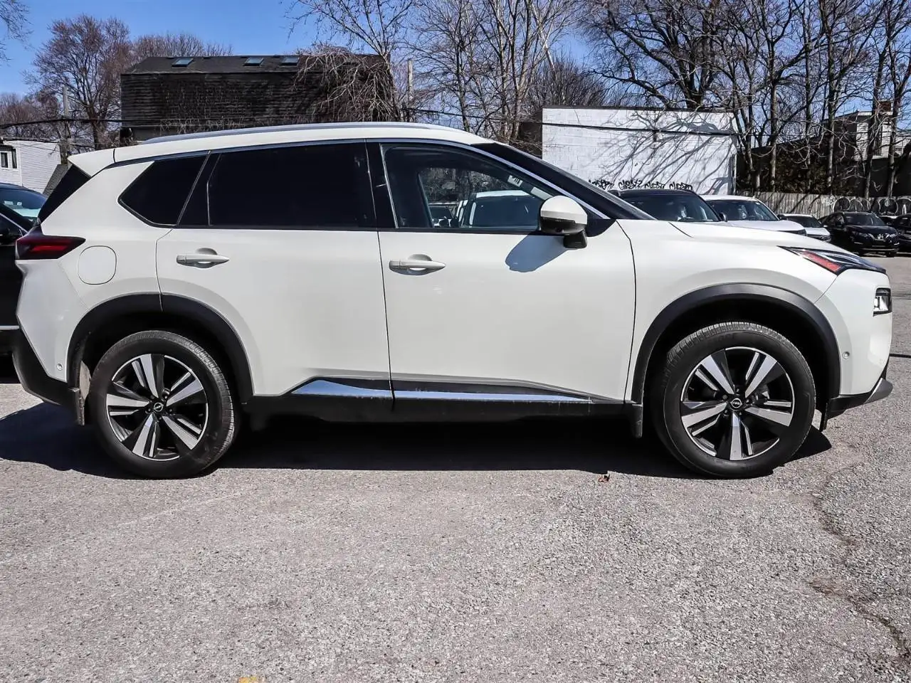 Nissan Rogue снимка Nissan Rogue