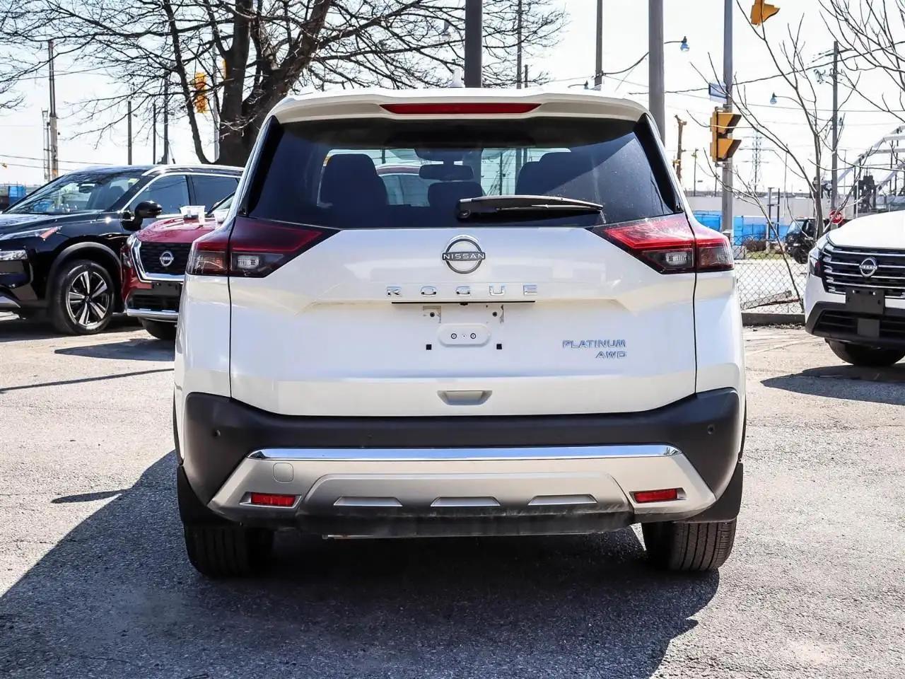 Nissan Rogue снимка Nissan Rogue