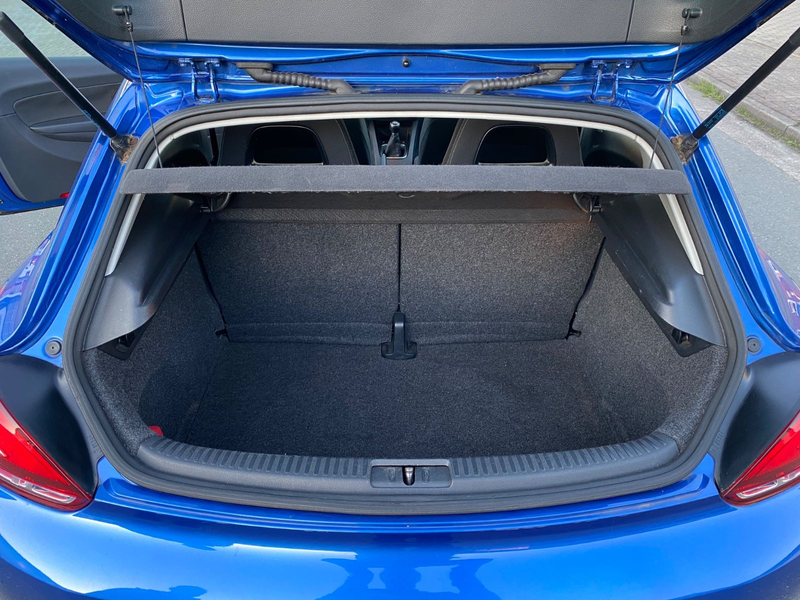 Volkswagen Scirocco 1.4 TSI BMT Klima Navi gepflegt — photo 10