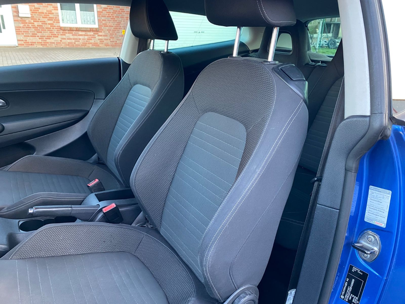Volkswagen Scirocco 1.4 TSI BMT Klima Navi gepflegt — photo 16