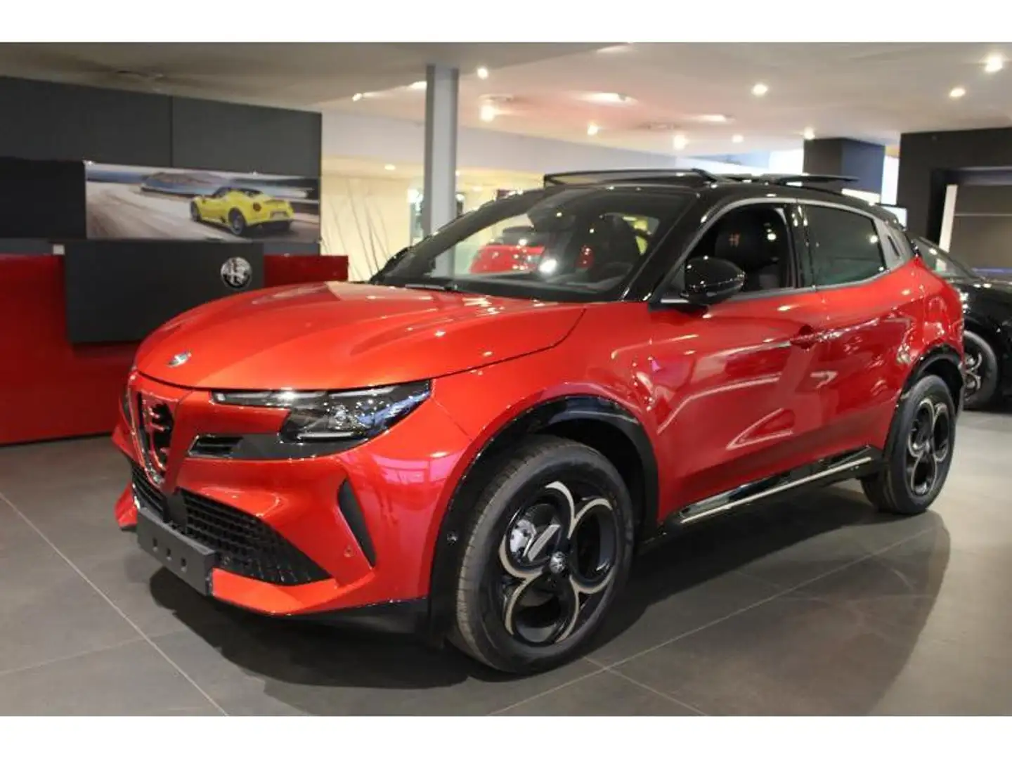 Alfa Romeo Junior Ibrida Intensa - FULL Rouge - 1