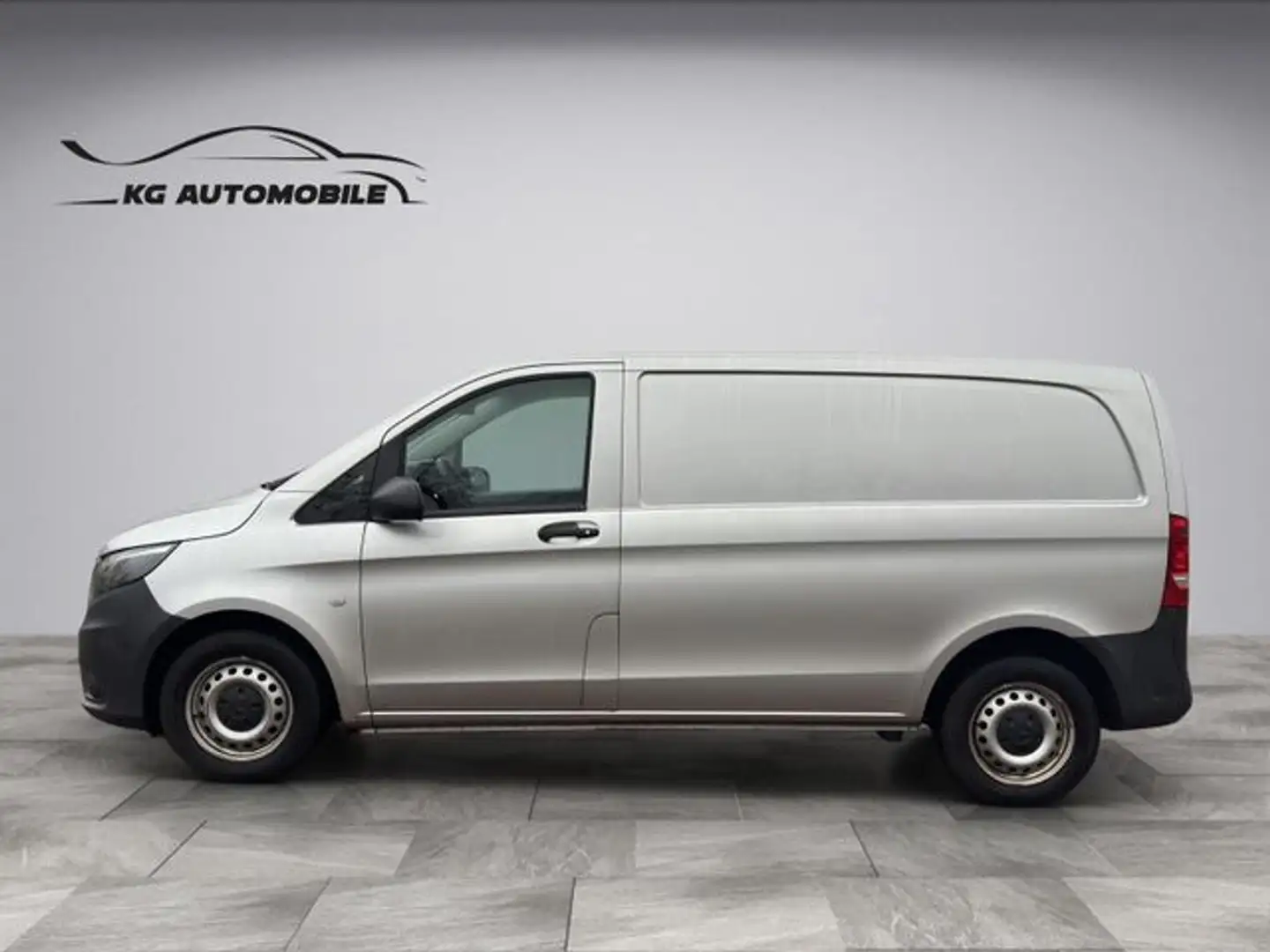 Mercedes-Benz Vito Kasten 114 Transporter SERVICE NEU Argento - 2
