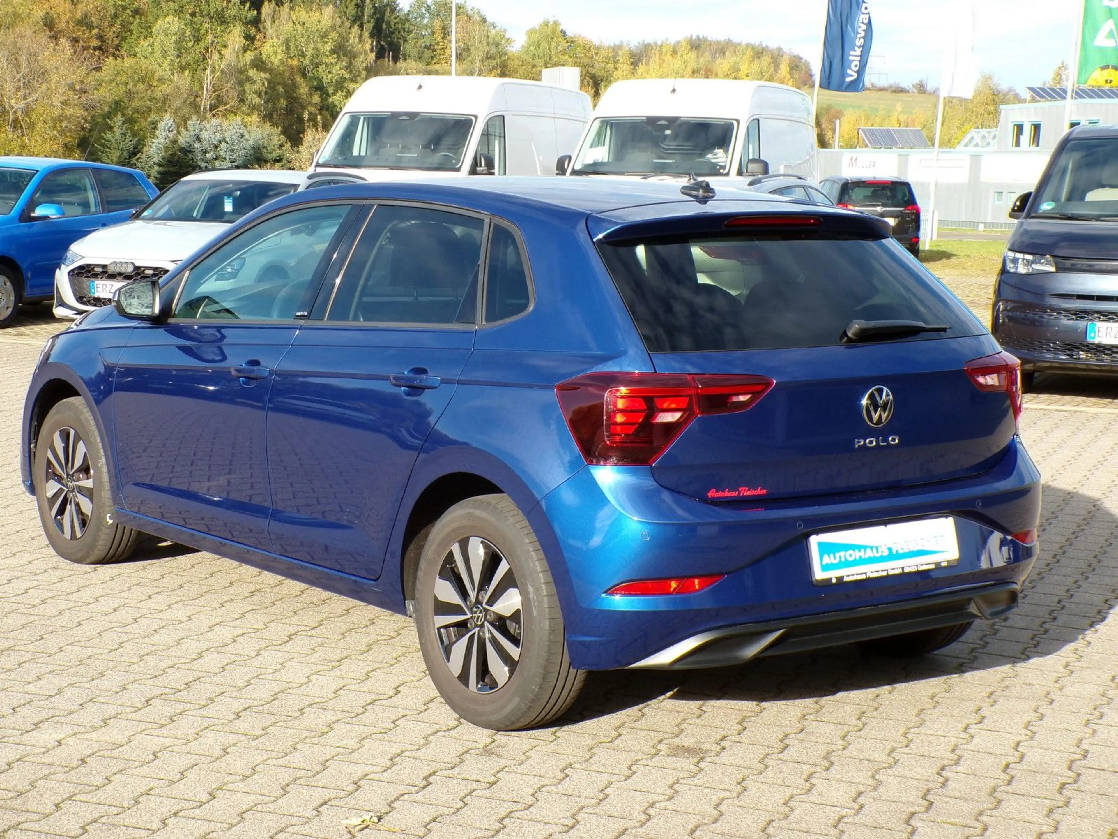 Volkswagen Polo VI Move — photo 7