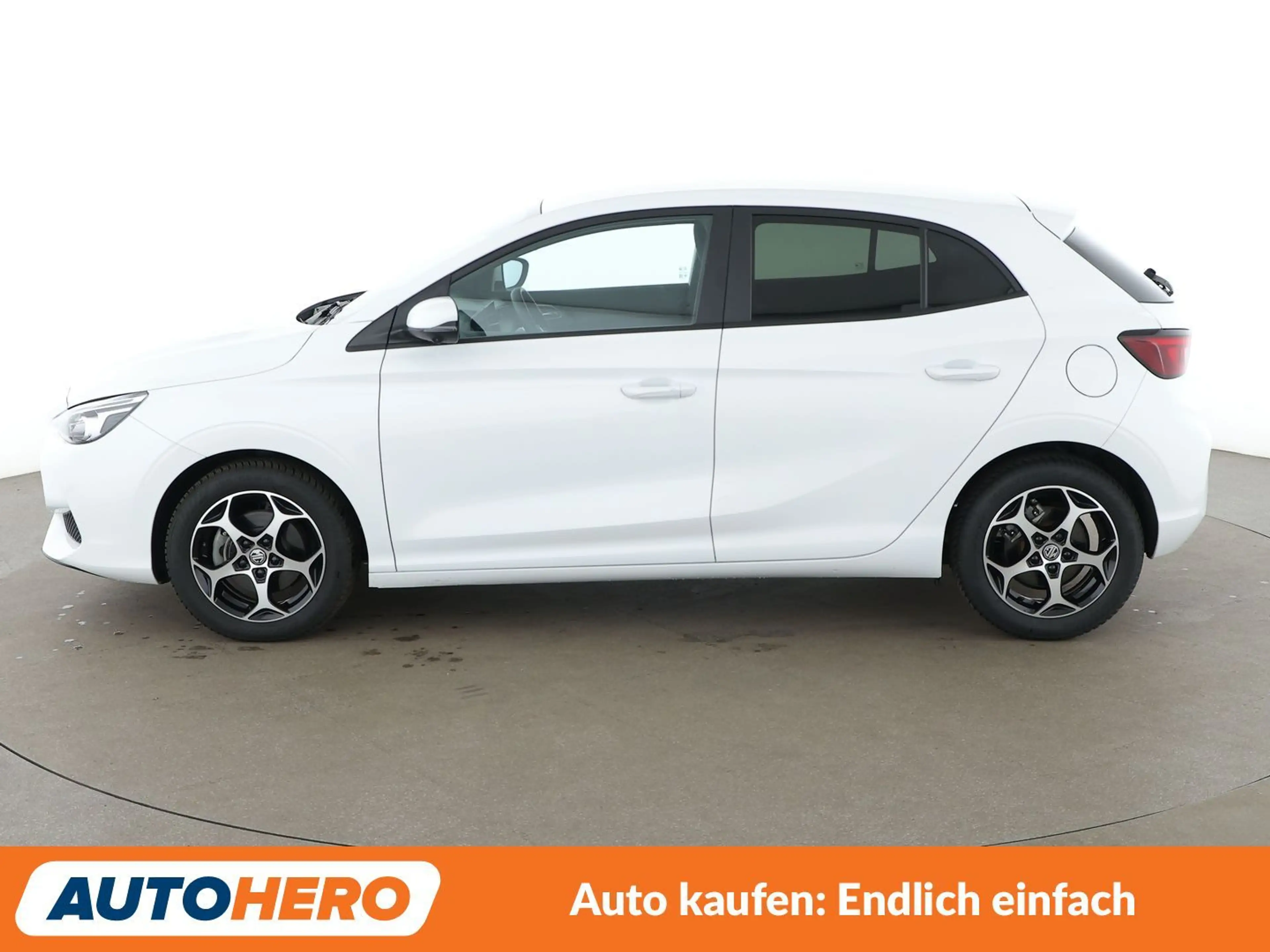 MG MG3 1.5 Hybrid+ Luxury Aut*NAVI*LED*ACC*CAM*PDC*SHZ* — photo 3