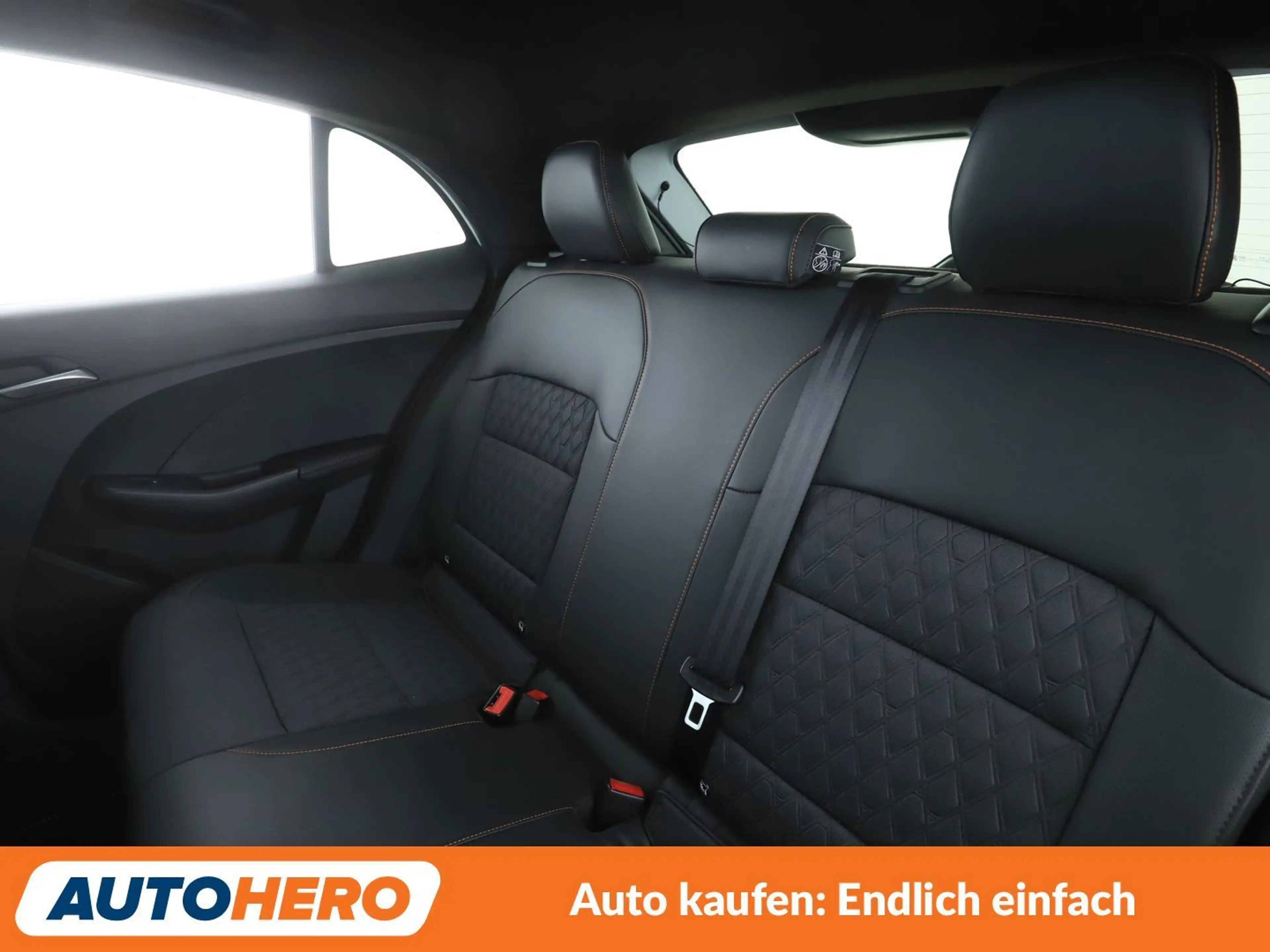 MG MG3 1.5 Hybrid+ Luxury Aut*NAVI*LED*ACC*CAM*PDC*SHZ* — photo 14