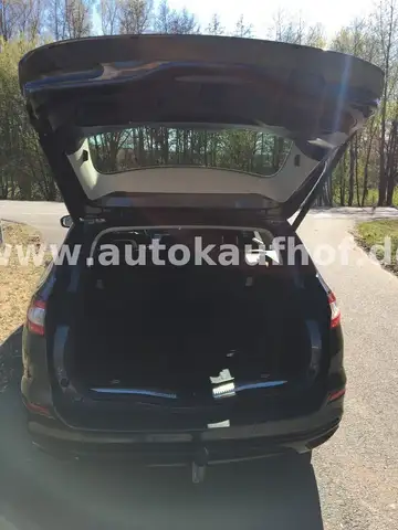 Ford Mondeo view 9