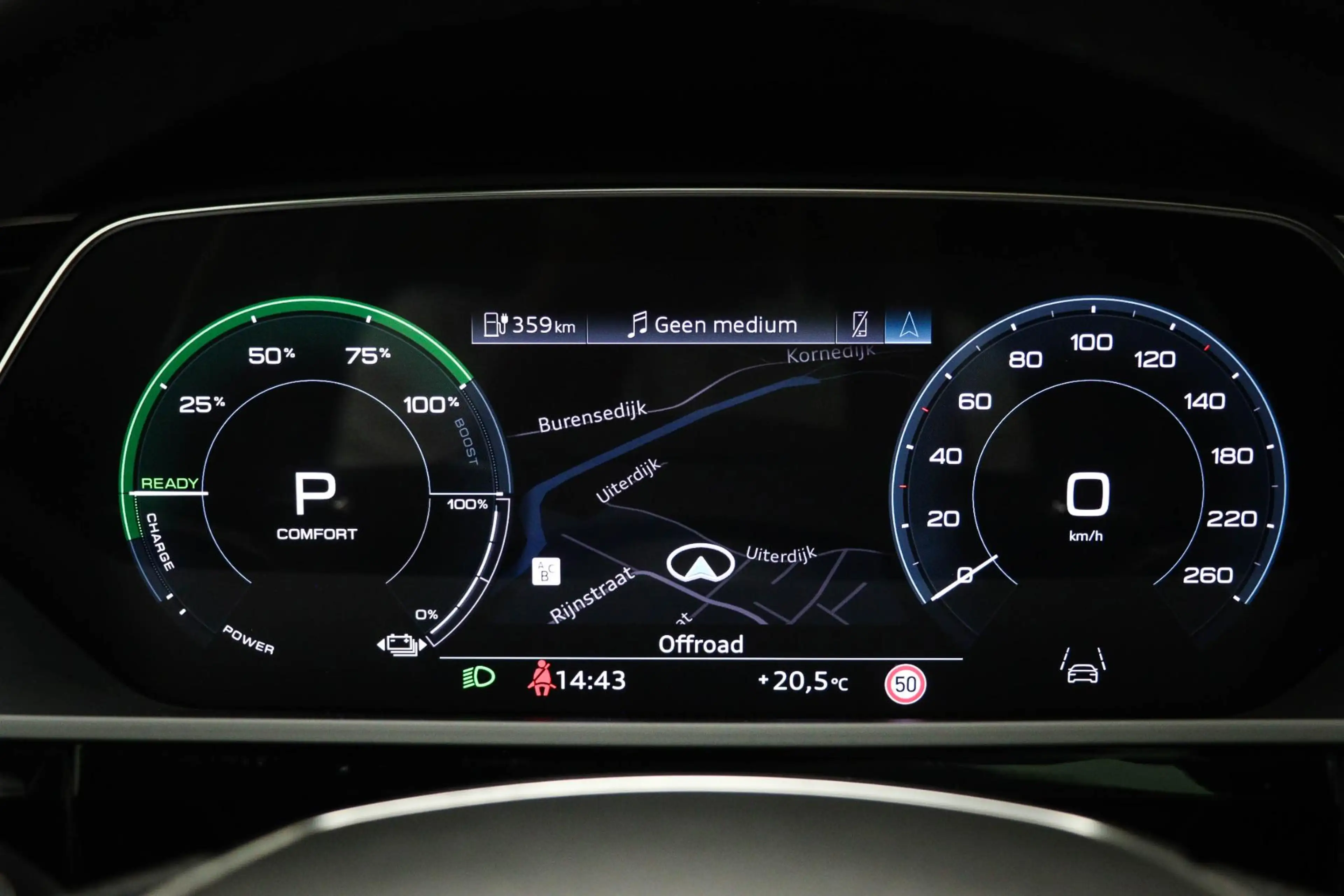 Audi e-tron 55 S-line quattro 300kW | SOH 95% | PANORAMADAK | — photo 4