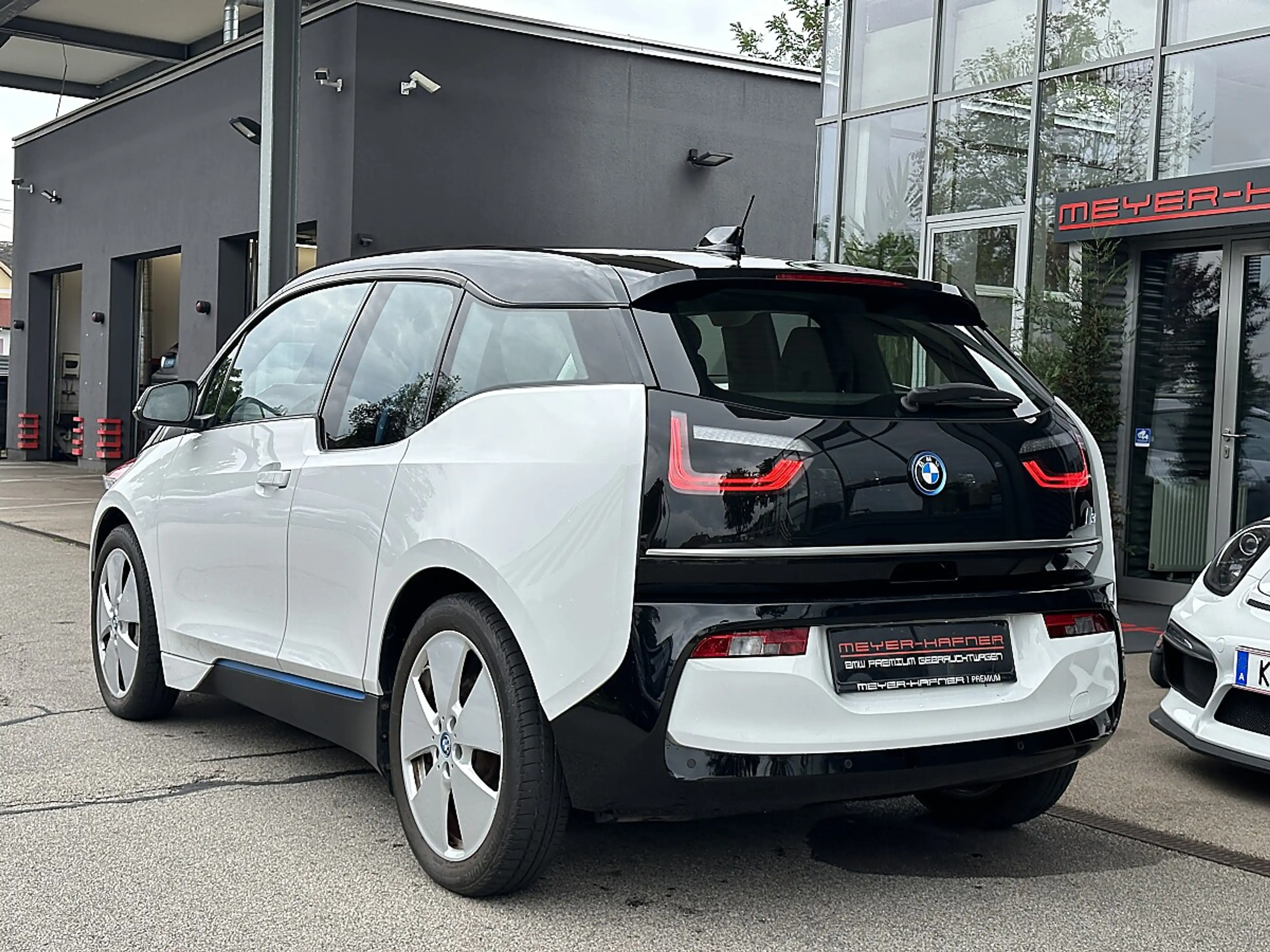 BMW i3 42,2kWh — photo 6
