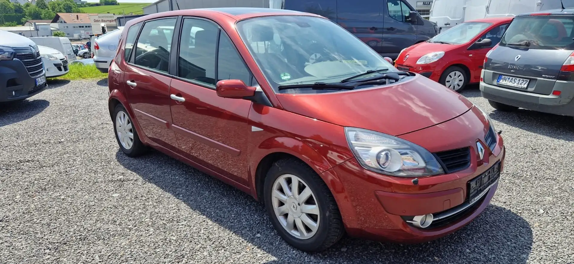 Renault Grand Scenic 2.0 16V Automatik TÜV 01/27 crvena - 2