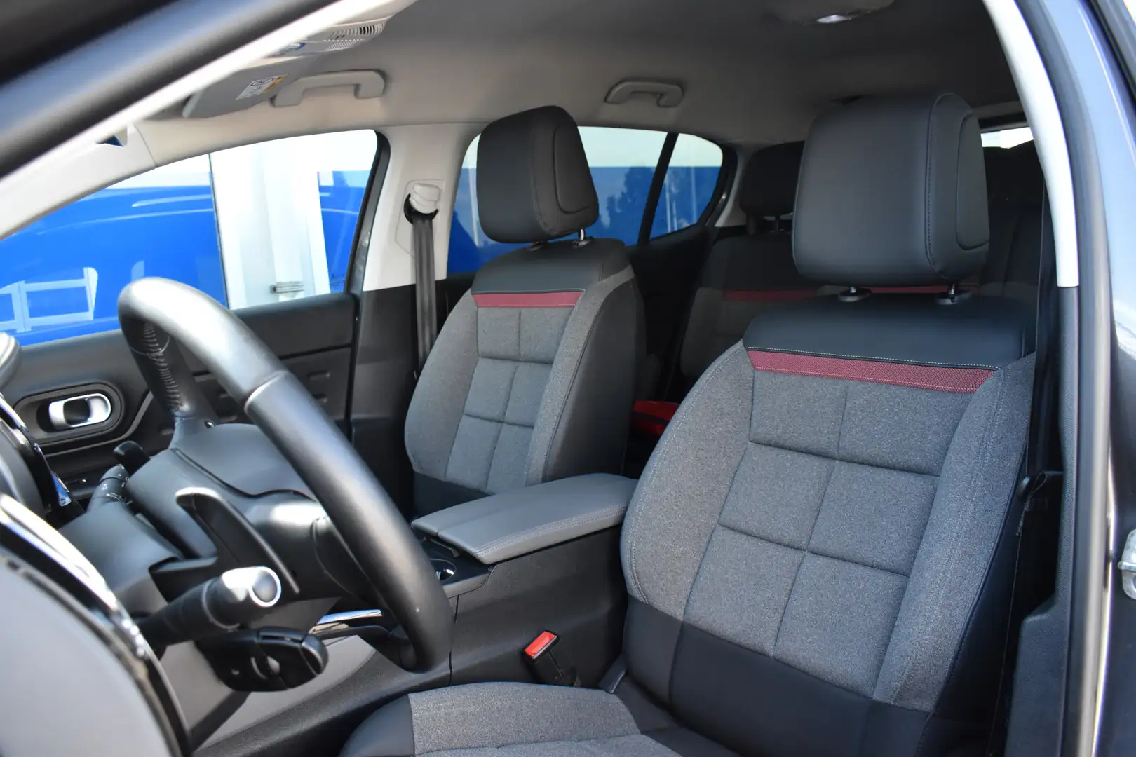 Citroen C5 Aircross Plug-in Hybrid 225 Feel | Navi | Airco | Afneembar Grijs - 2