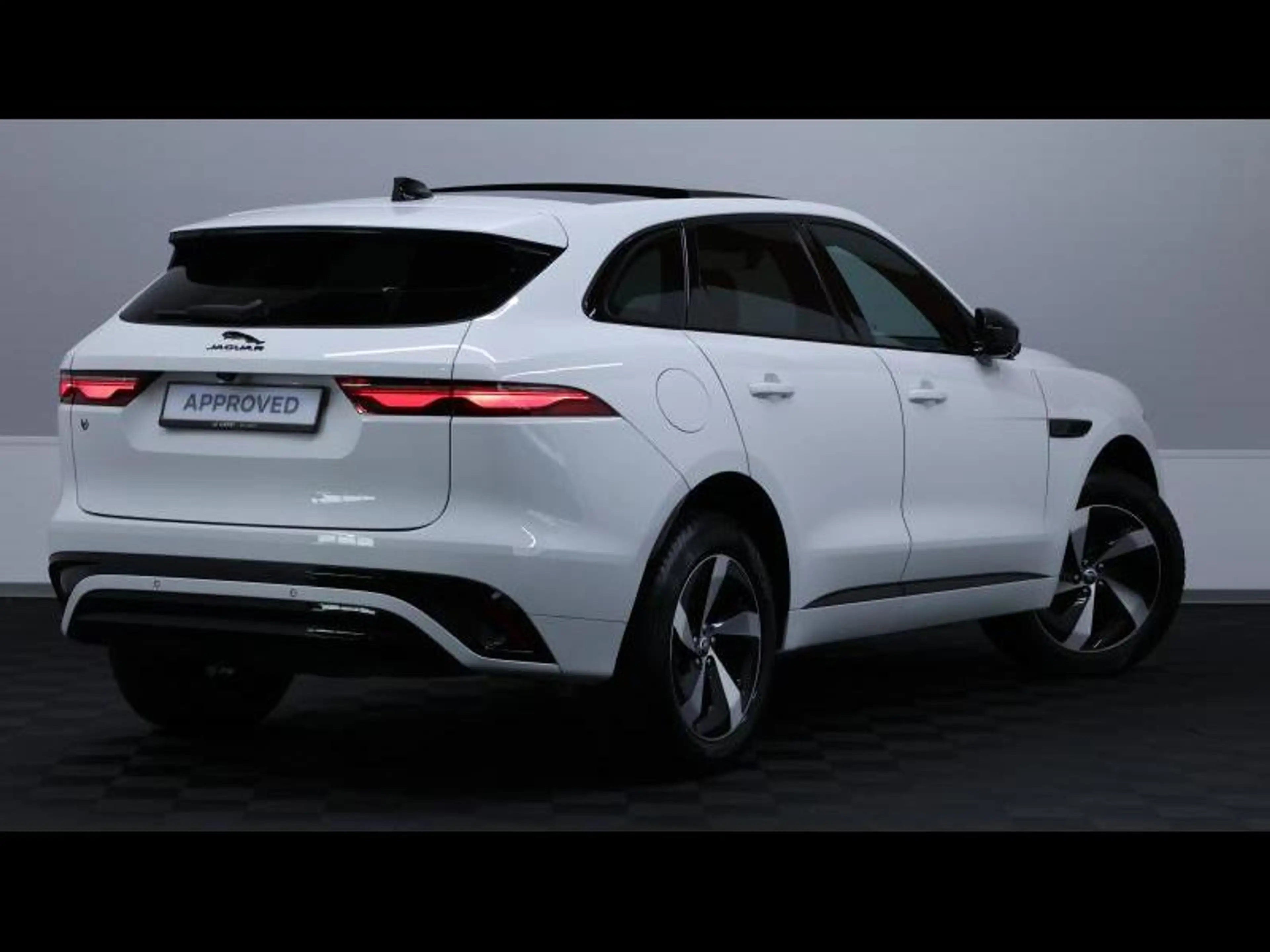 Jaguar F-Pace D200 R-Dynamic S AWD — photo 5