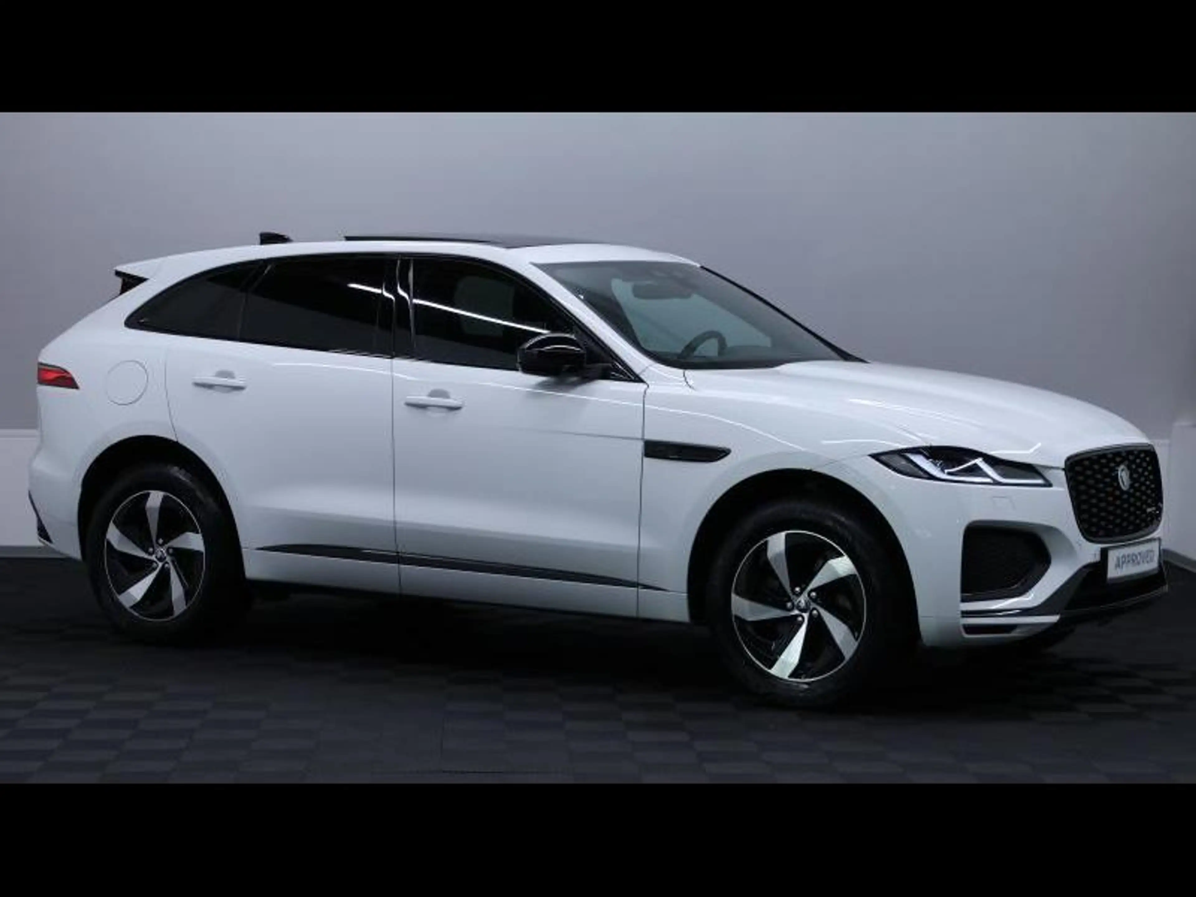 Jaguar F-Pace D200 R-Dynamic S AWD — photo 3
