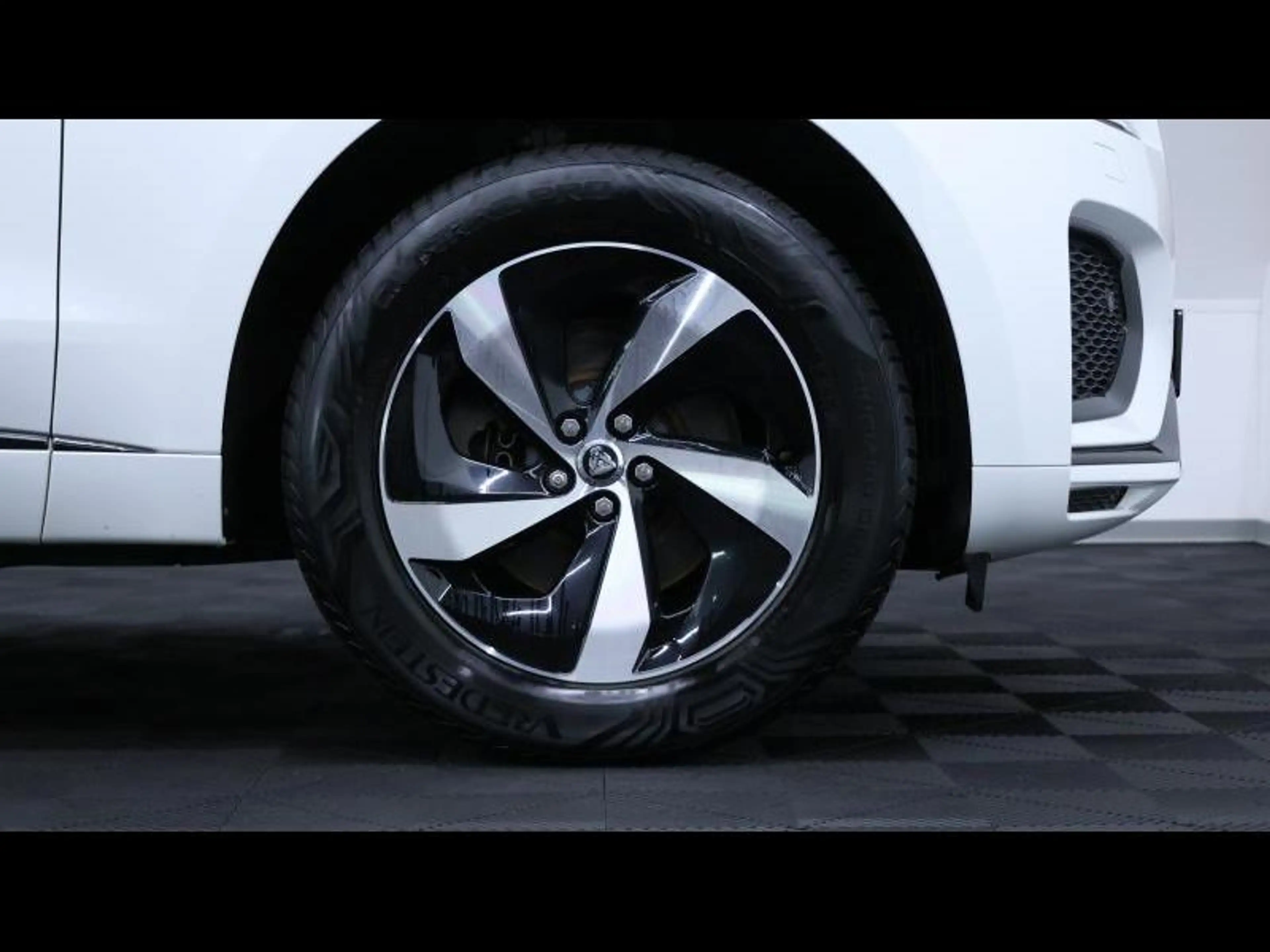 Jaguar F-Pace D200 R-Dynamic S AWD — photo 10