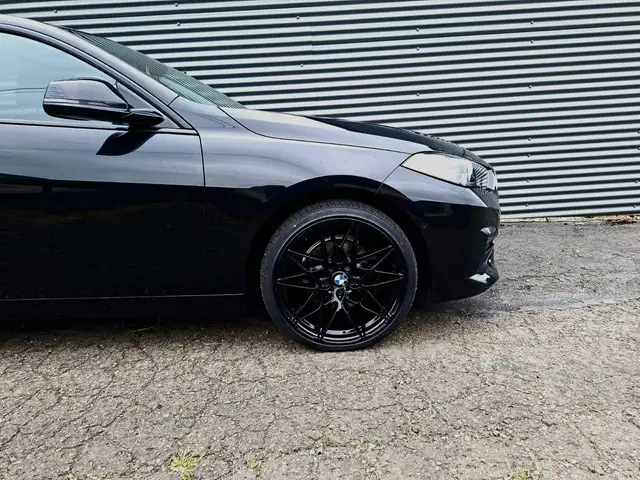 BMW 2 Series view 7