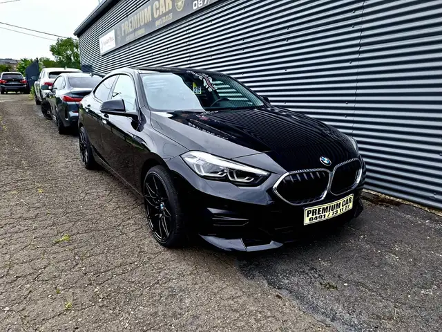 BMW 2 Series view 3