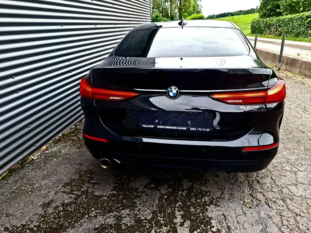 BMW 2 Series view 11
