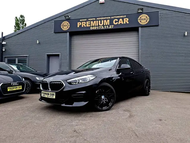 BMW 2 Series view 2