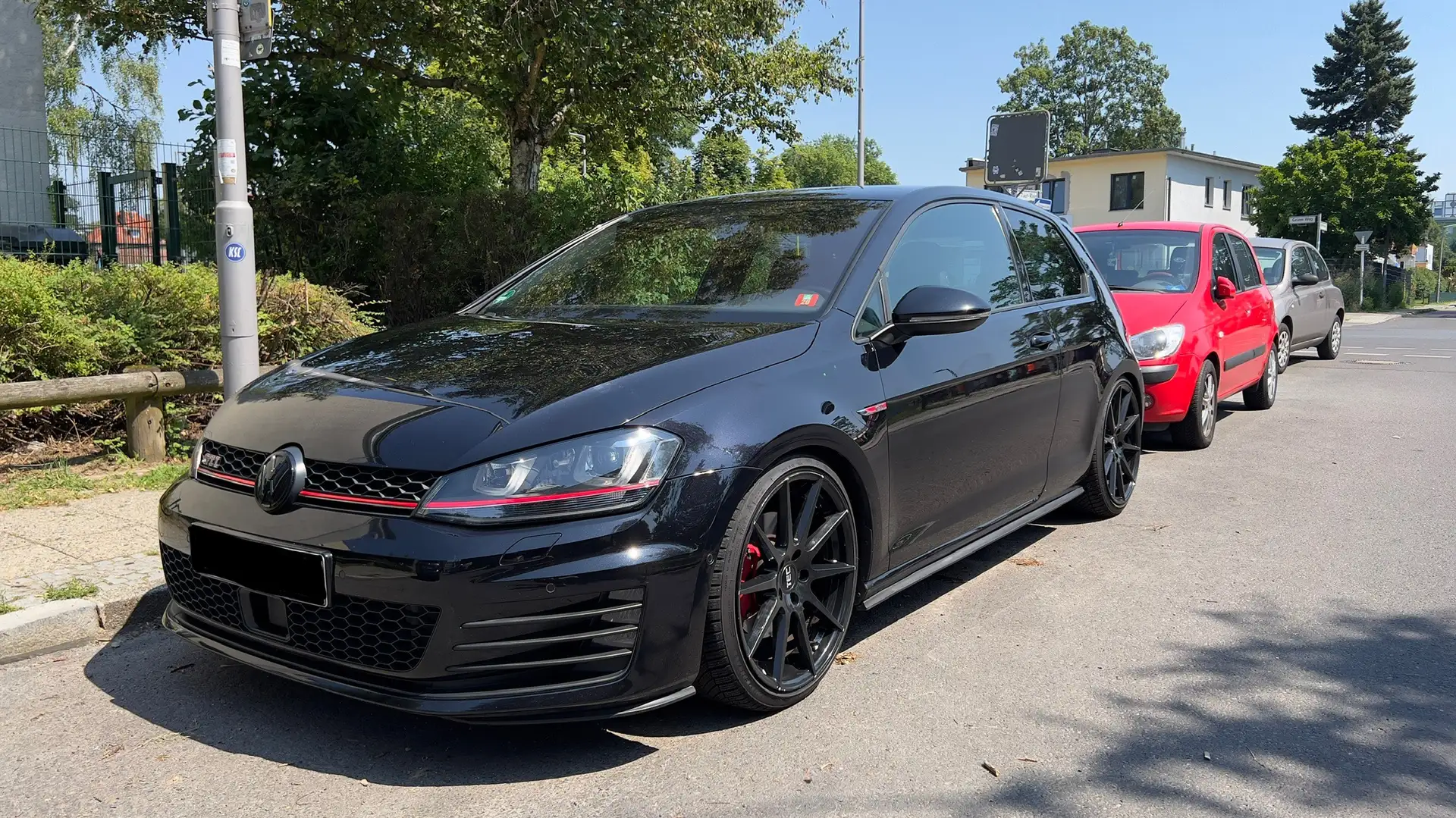 Volkswagen Golf GTI 2.0 TFSI - 1