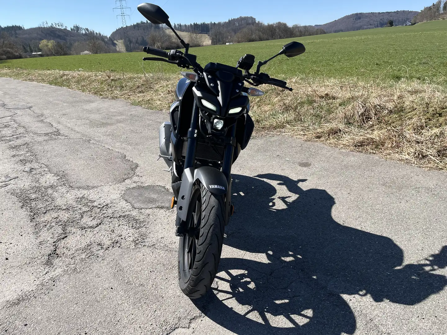 Yamaha MT-125 Negru - 2