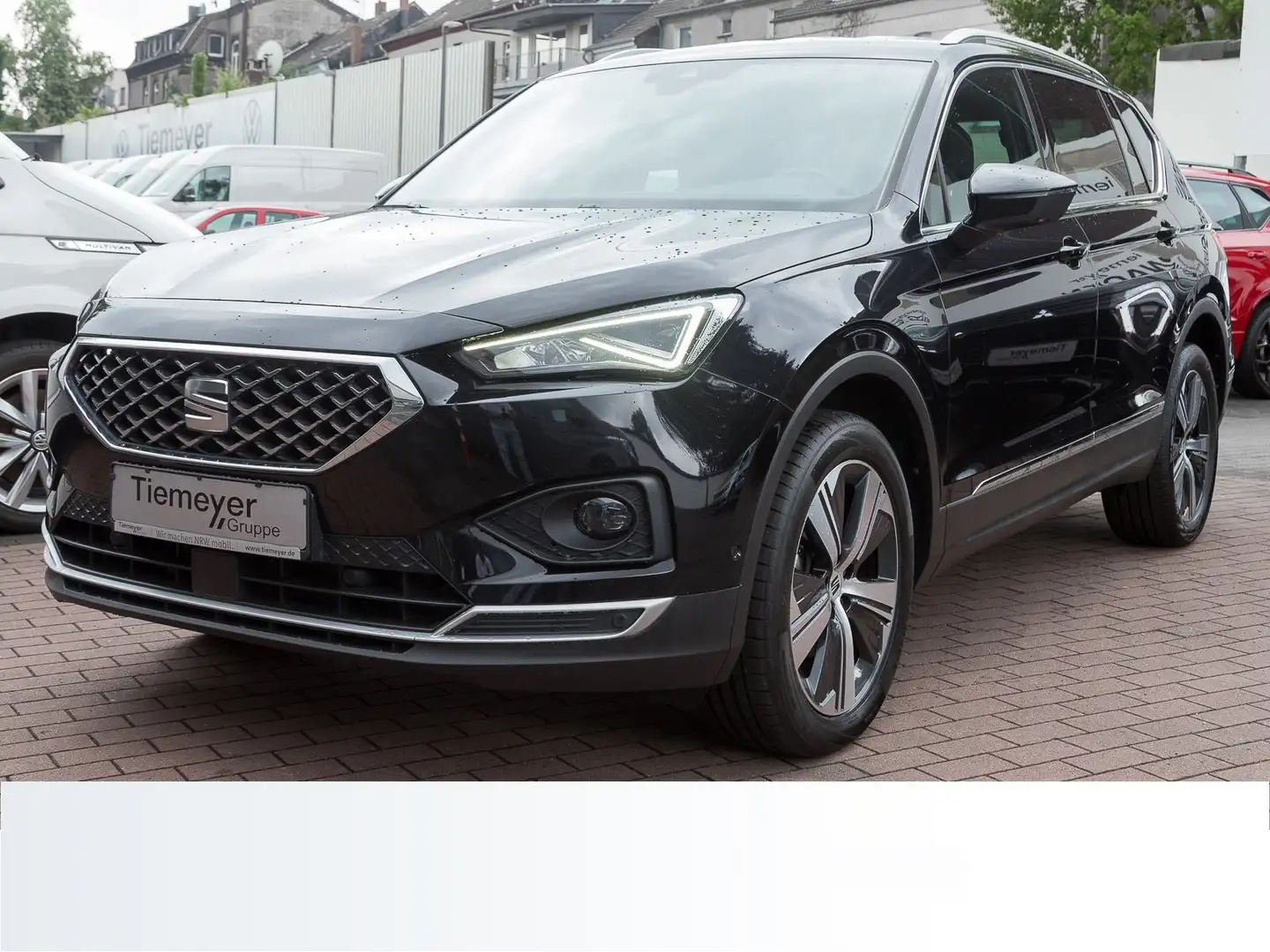 SEAT Tarraco 2.0 TDI XCELLENCE NAVI AHK KAMERA LM19 Schwarz - 2