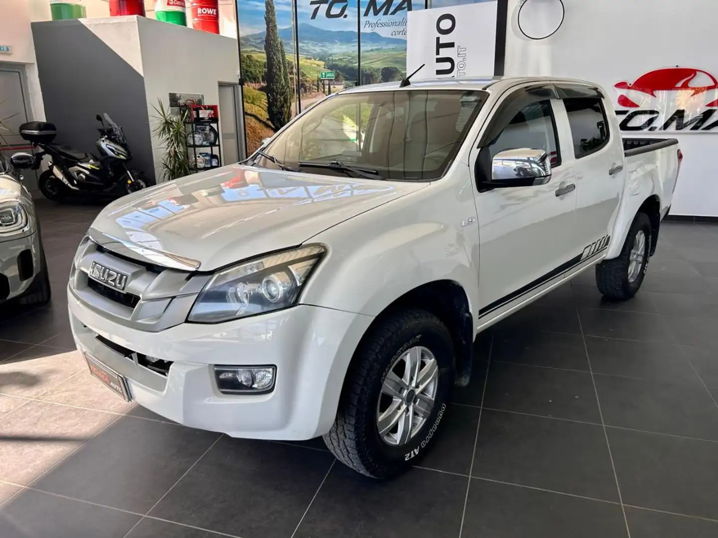 Isuzu D-Max 2.5 Crew Cab Planet 4WD Bianco - 1