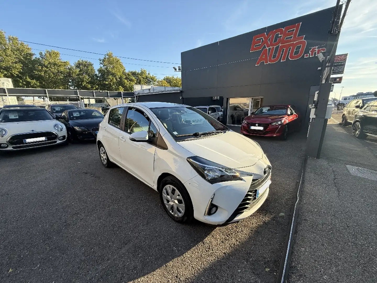 Toyota Yaris 1.5 110 VVT-i France Connect - 1