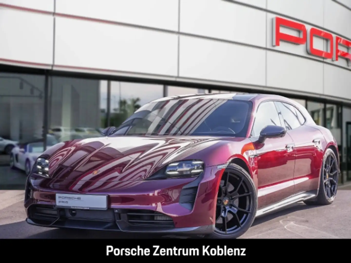 Porsche Taycan GTS Sport Turismo Rot - 1
