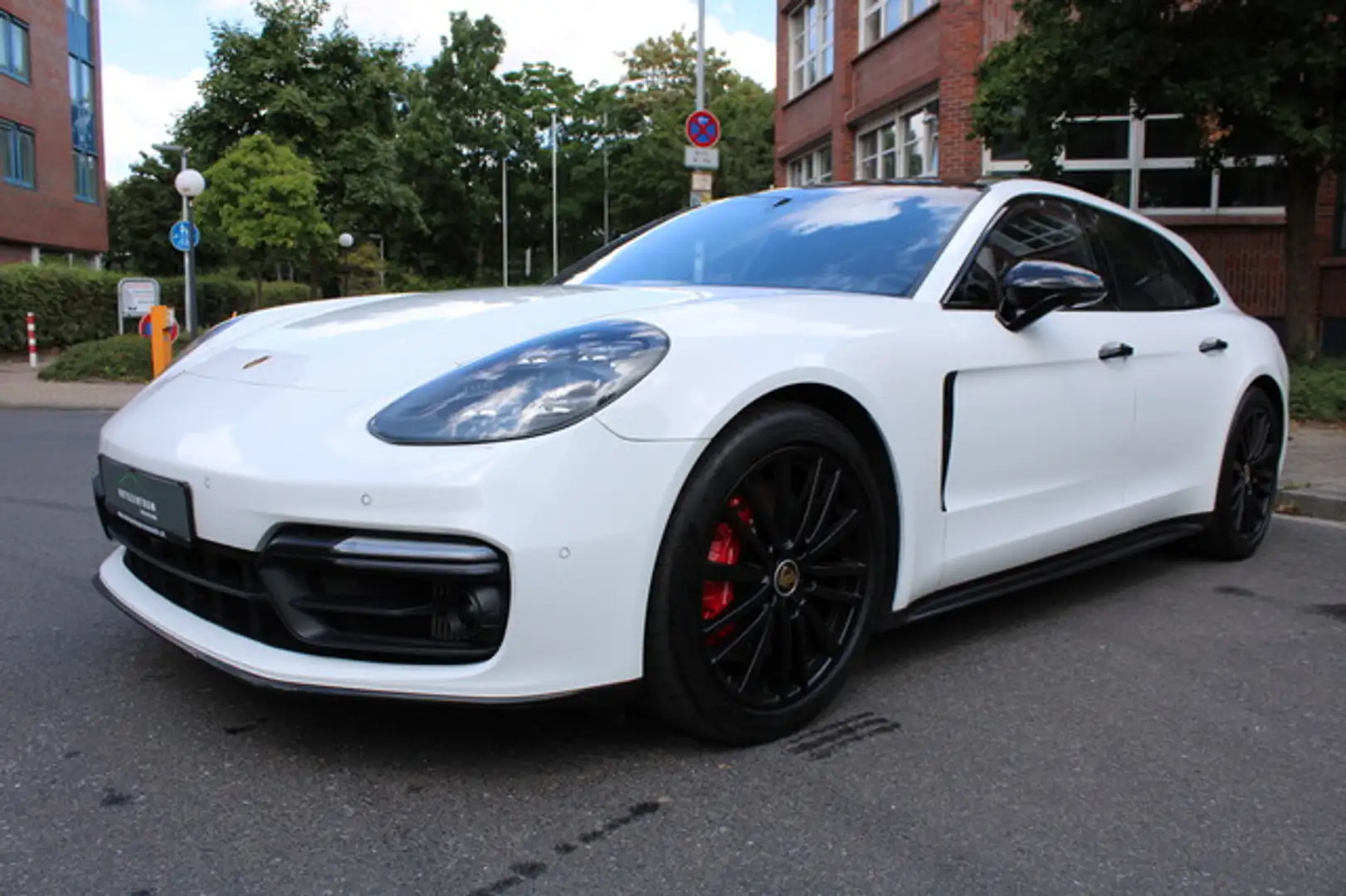 Porsche Panamera Sport Turismo GTS Burmester/Inno/Matrix Weiß - 2