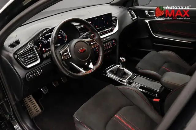 Kia Ceed view 12