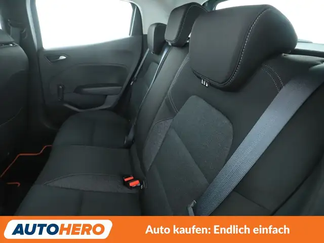 Renault Clio view 14