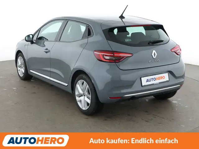 Renault Clio view 4