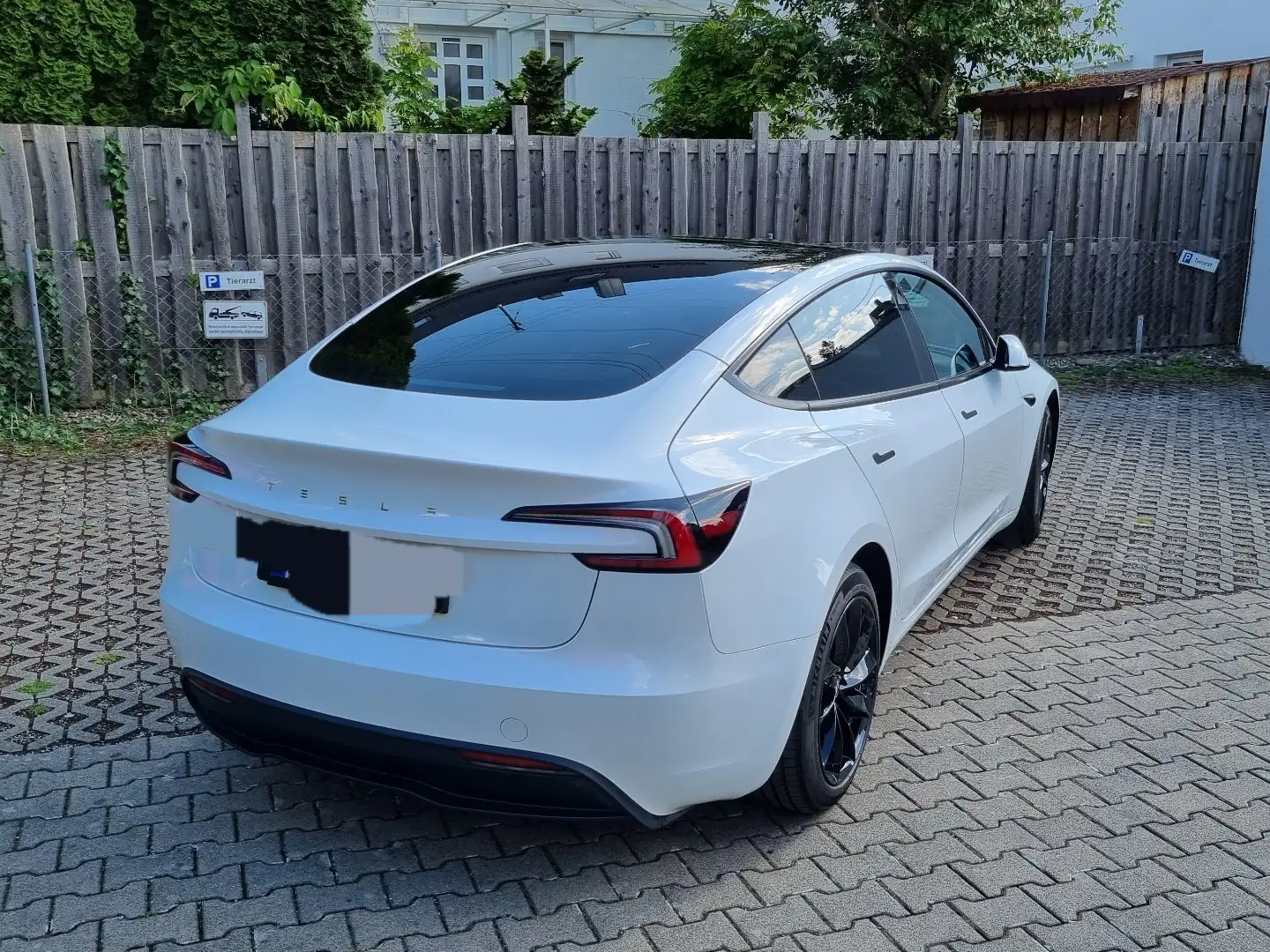 Tesla Model 3 Highland RWD Hinterradantrieb Weiß - 2